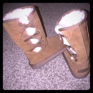 Girl’s UGG Boot
